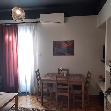 City Center Apartment Янина Екстериор снимка
