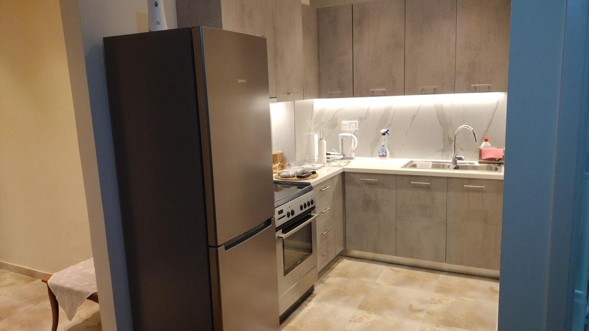City Center Apartment Янина Екстериор снимка